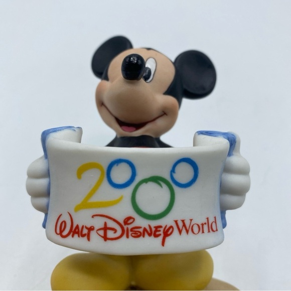 Walt Disney World Mickey Mouse Porcelain 2000 Figure Celebrate The Future Hand - Picture 4 of 6